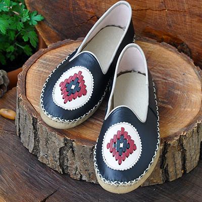 Flat Shoes - 28