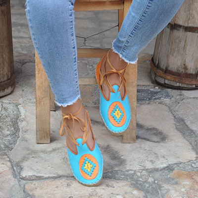 Lace-Up Boots - 20