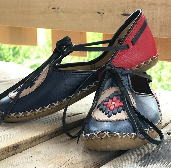 Front Navy Blue Back Red Female Yemeni - 3
